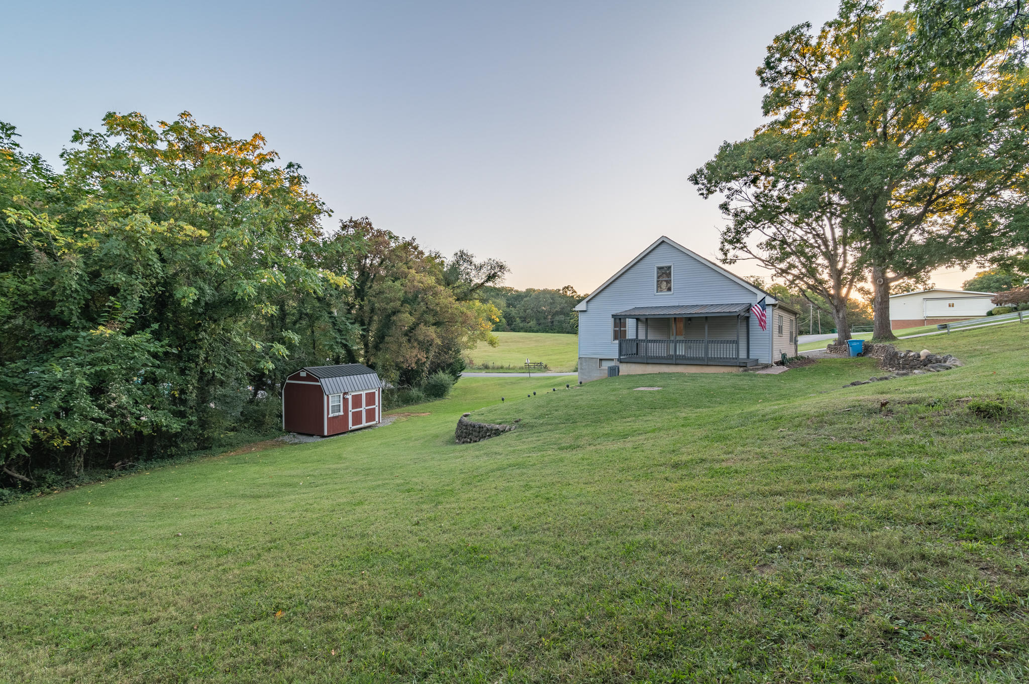 706 Hemlock Road Northwest Roanoke, VA 24017 - Photo 9 of 34 9