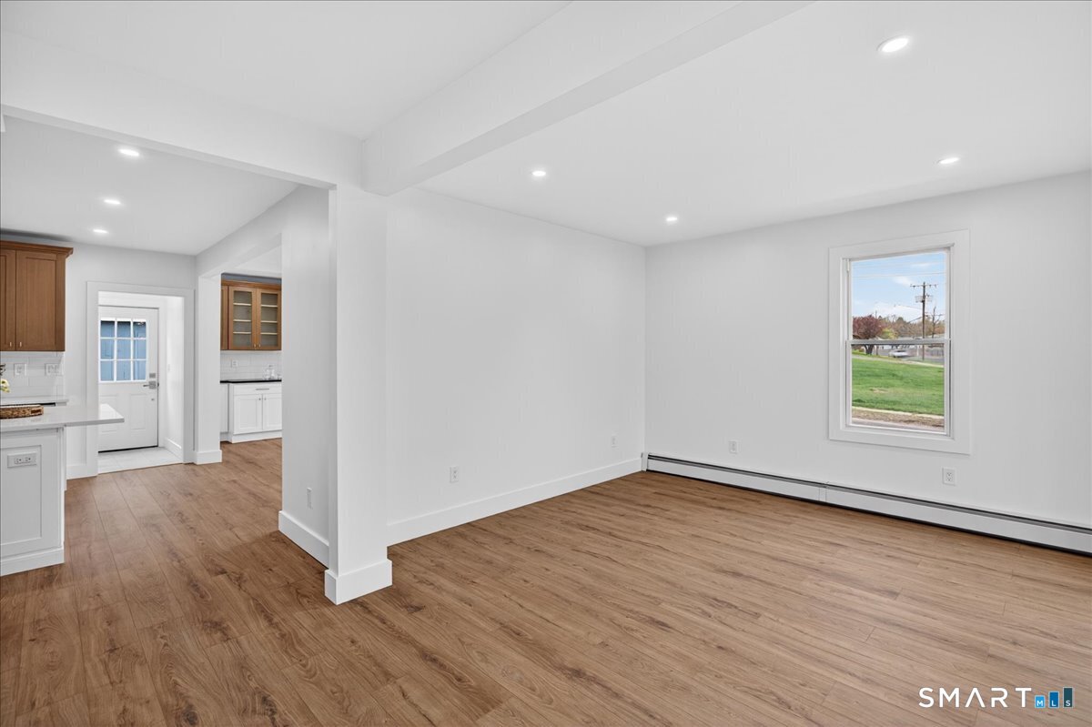 59 Southmayd Road Waterbury, CT 06705 - Photo 10 of 22