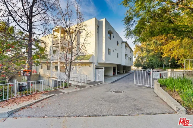 $675,000 | 116 Marmion Way, Unit 9, South Pasadena, CA 91030