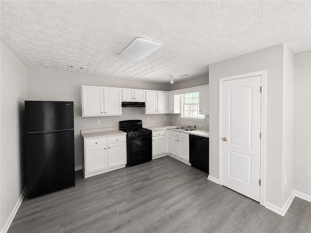 3054 Fields Drive Lithonia, GA 30038 - Photo 5 of 16
