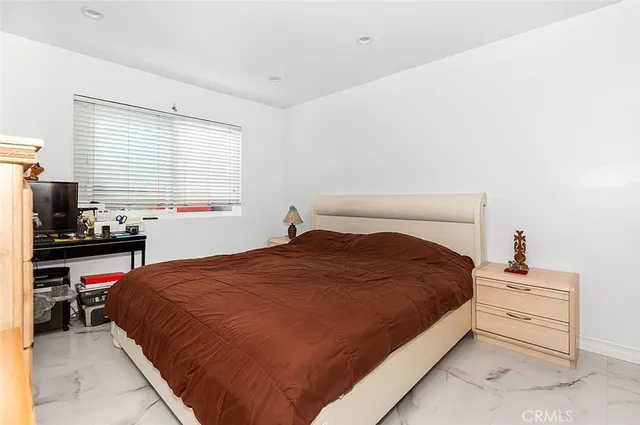 $1,090,000 | 11372 Gaynor Avenue, Granada Hills, CA 91344