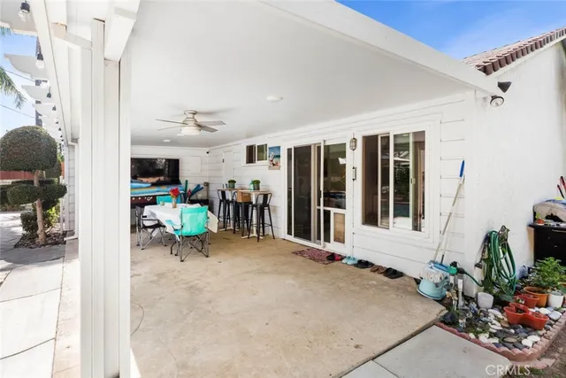 $1,090,000 | 11372 Gaynor Avenue, Granada Hills, CA 91344