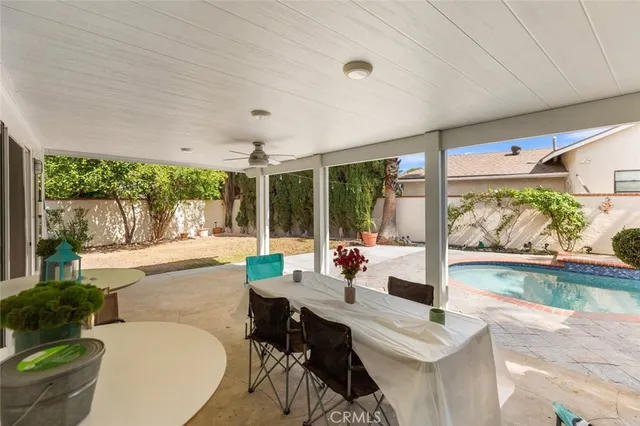 $1,090,000 | 11372 Gaynor Avenue, Granada Hills, CA 91344