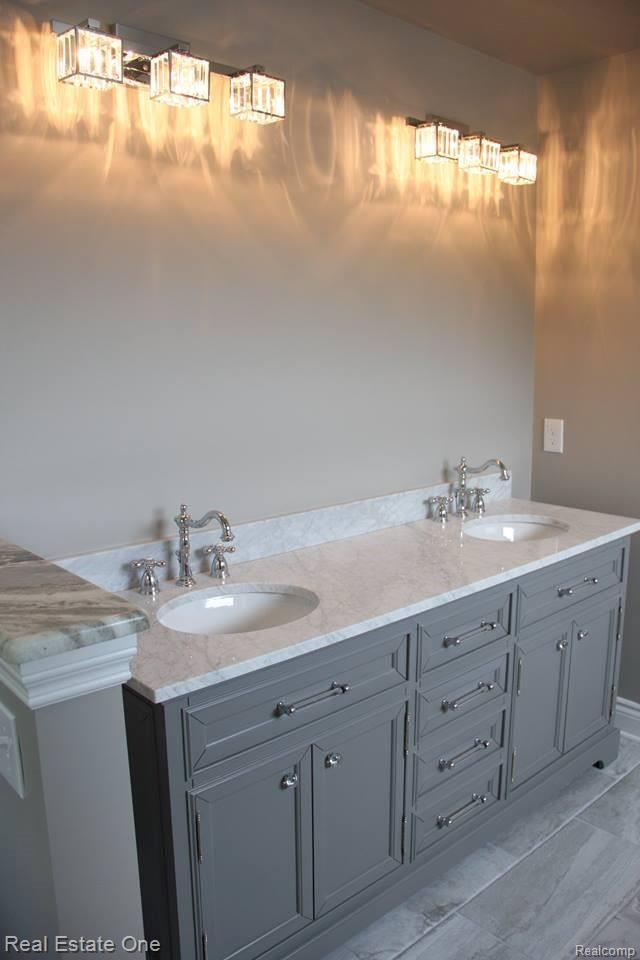 3286 Wakefield Road Berkley, MI 48072 - Photo 25 of 27 20229334_1582151051841717_6110875080023583860_n.jpg