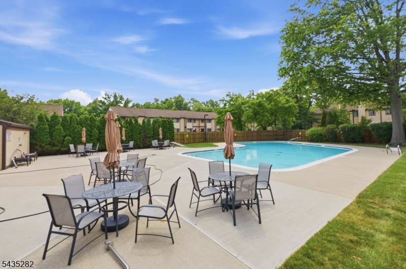 31 Chelsea Way Bridgewater, NJ 08807 - Photo 19 of 20