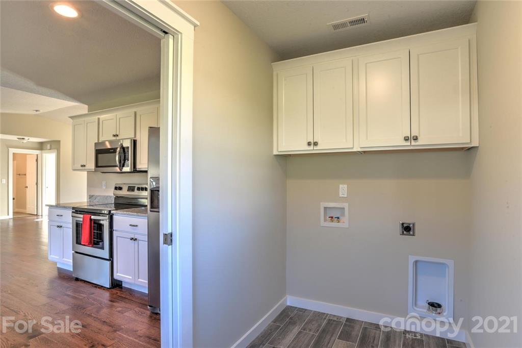 800 North Luther Road Candler, NC 28715 - Photo 16 of 30 Gallery Image 16