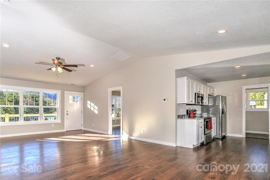 800 North Luther Road Candler, NC 28715 - Photo 8 of 30 Gallery Image 8