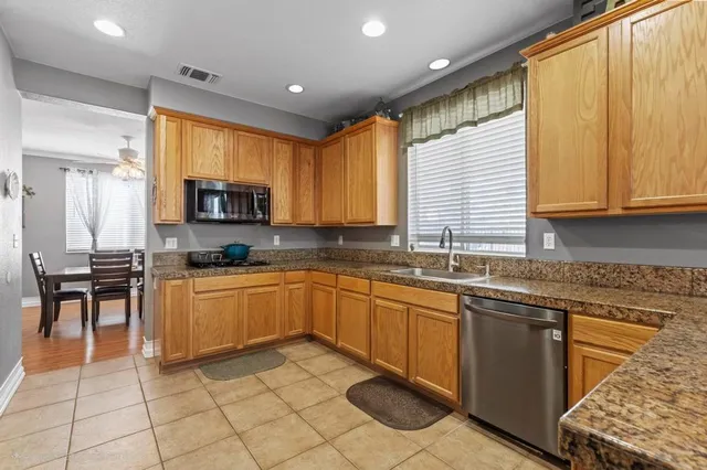 $620,000 | 1986 Branding Iron Way, Plumas Lake, CA 95961