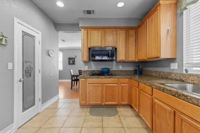 $620,000 | 1986 Branding Iron Way, Plumas Lake, CA 95961