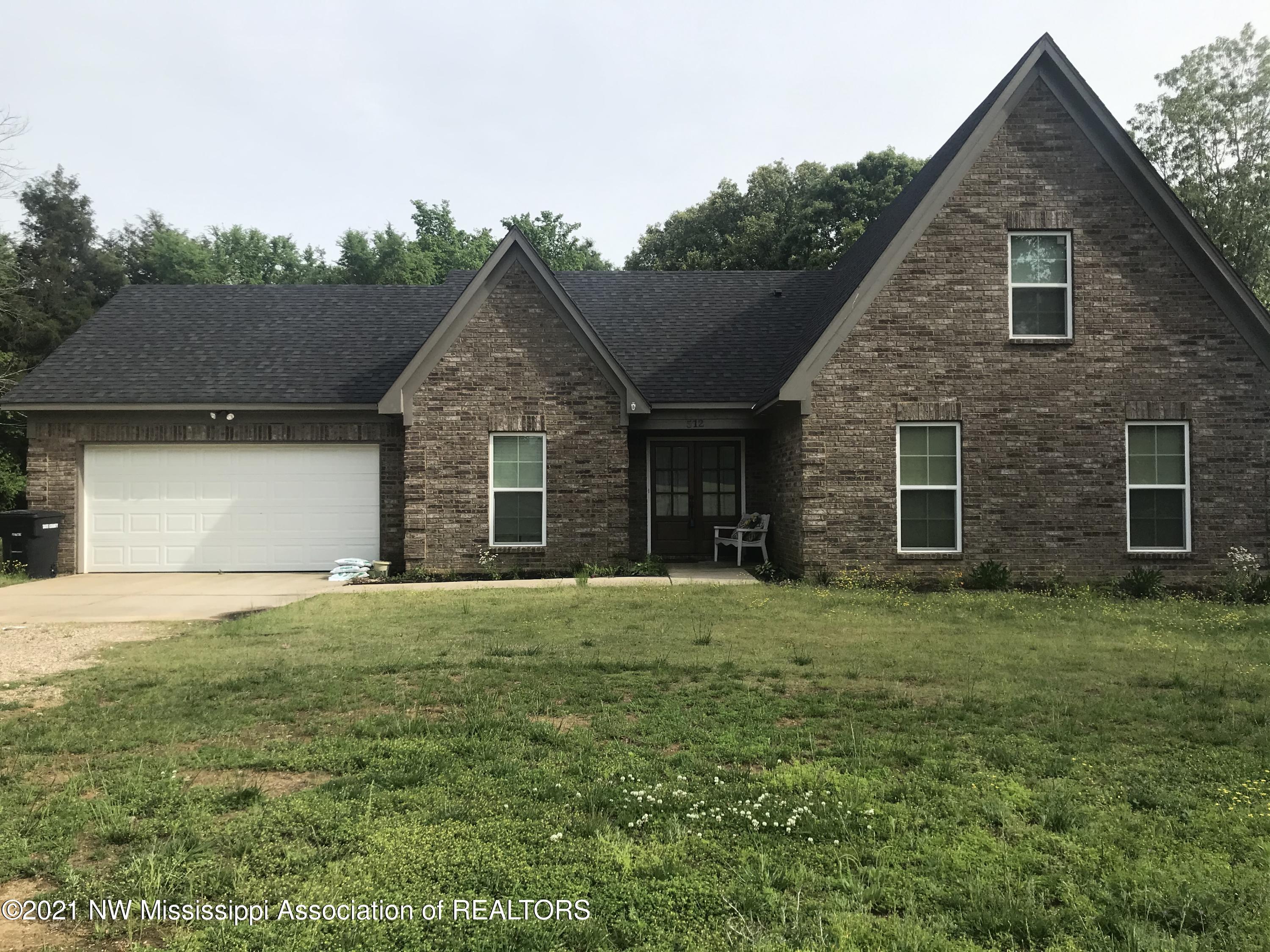 512 Red Banks Road Coldwater, MS 38618 - Photo 1 of 20 6D8FE806-E1FC-4153-A84A-6D62714A3F0B