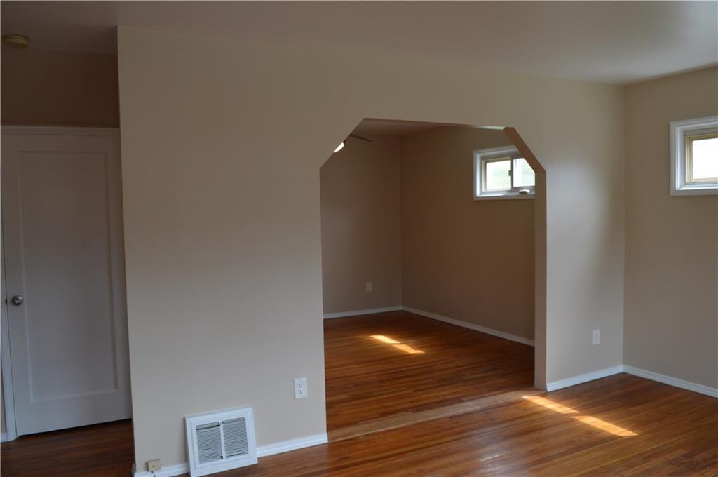 617 Jefferson Road Penn Hills, PA 15235 - Photo 5 of 20 Gallery Image 5
