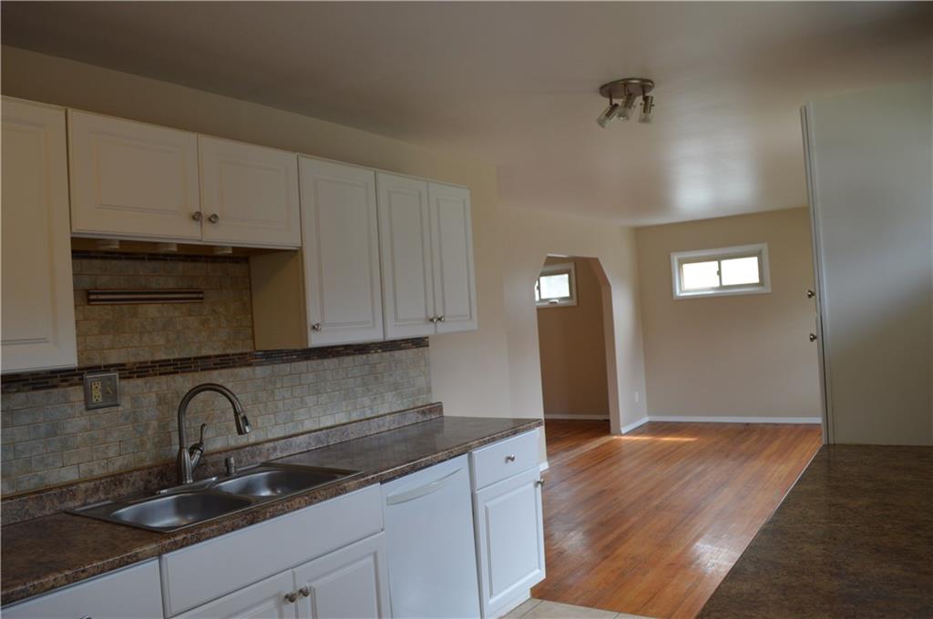 617 Jefferson Road Penn Hills, PA 15235 - Photo 6 of 20 Gallery Image 6