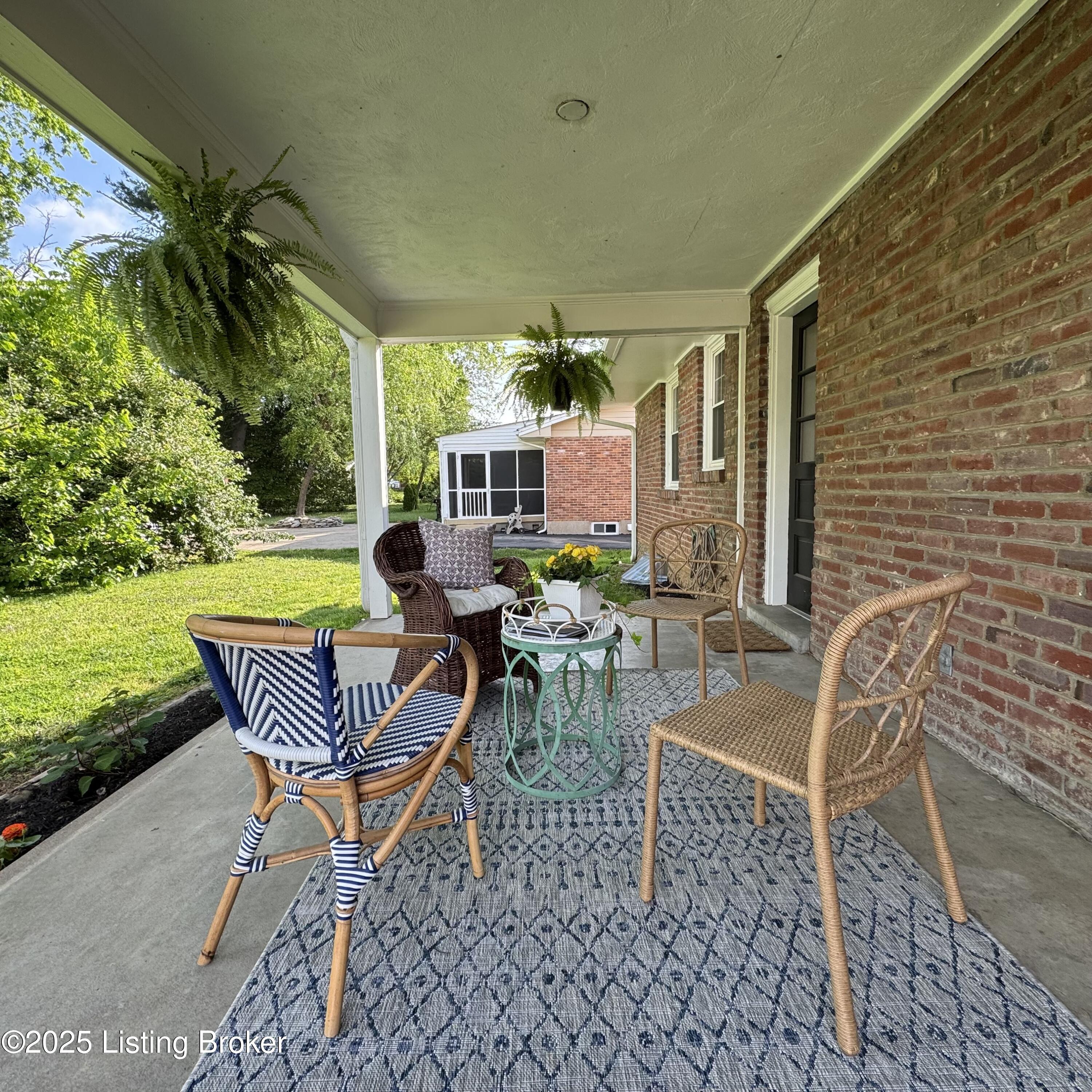 4241 Middlebrook Road Louisville, KY 40207 - Photo 26 of 35 IMG_4519