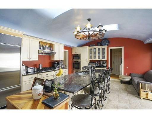 930 Main Street Hingham, MA 02043 - Photo 6 of 30 a view of a dining room and livingroom
