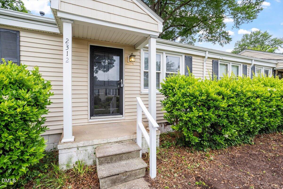 2312 Bernard Street Raleigh, NC 27608 - Photo 5 of 28