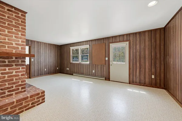 $699,900 | 891 Payne Road, Winchester, VA 22603