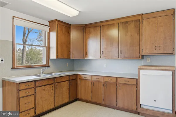 $699,900 | 891 Payne Road, Winchester, VA 22603