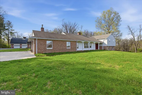 $699,900 | 891 Payne Road, Winchester, VA 22603