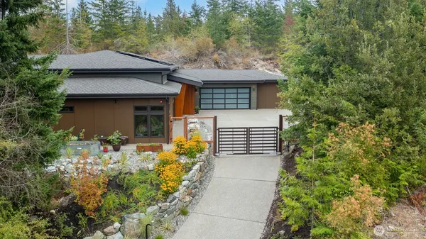 $1,900,000 | 11897 Whistle Ridge Place, Anacortes, WA 98221