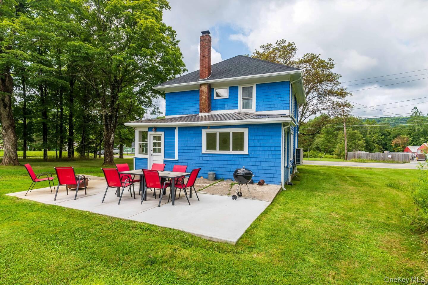 692 Old Rte 17 Livingston Manor, NY 12758 - Photo 1 of 29