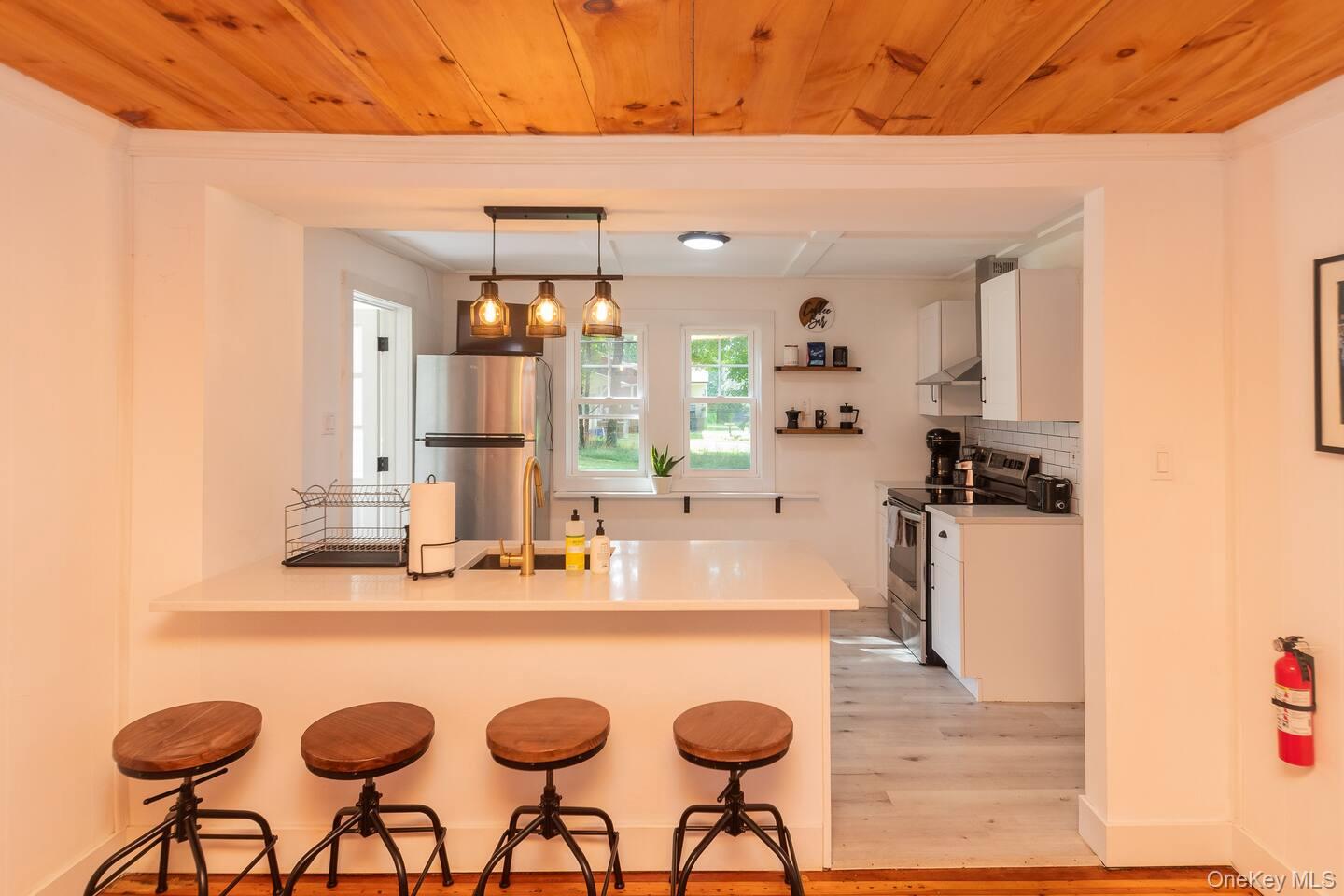 692 Old Rte 17 Livingston Manor, NY 12758 - Photo 11 of 29