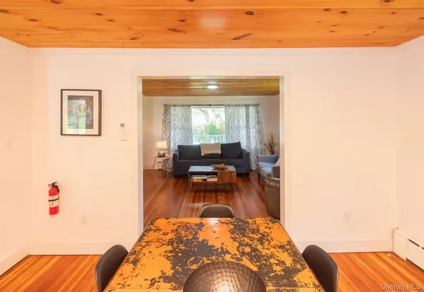 $2,000 | 692 Old Rte 17, Livingston Manor, NY 12758