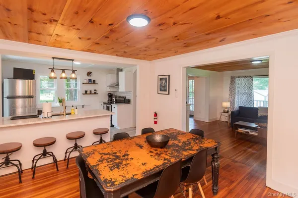 $2,000 | 692 Old Rte 17, Livingston Manor, NY 12758