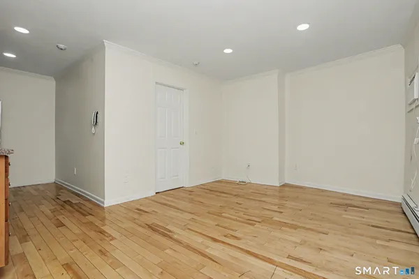 $2,200 | 211 Main Street, Unit 3B, Stamford, CT 06901