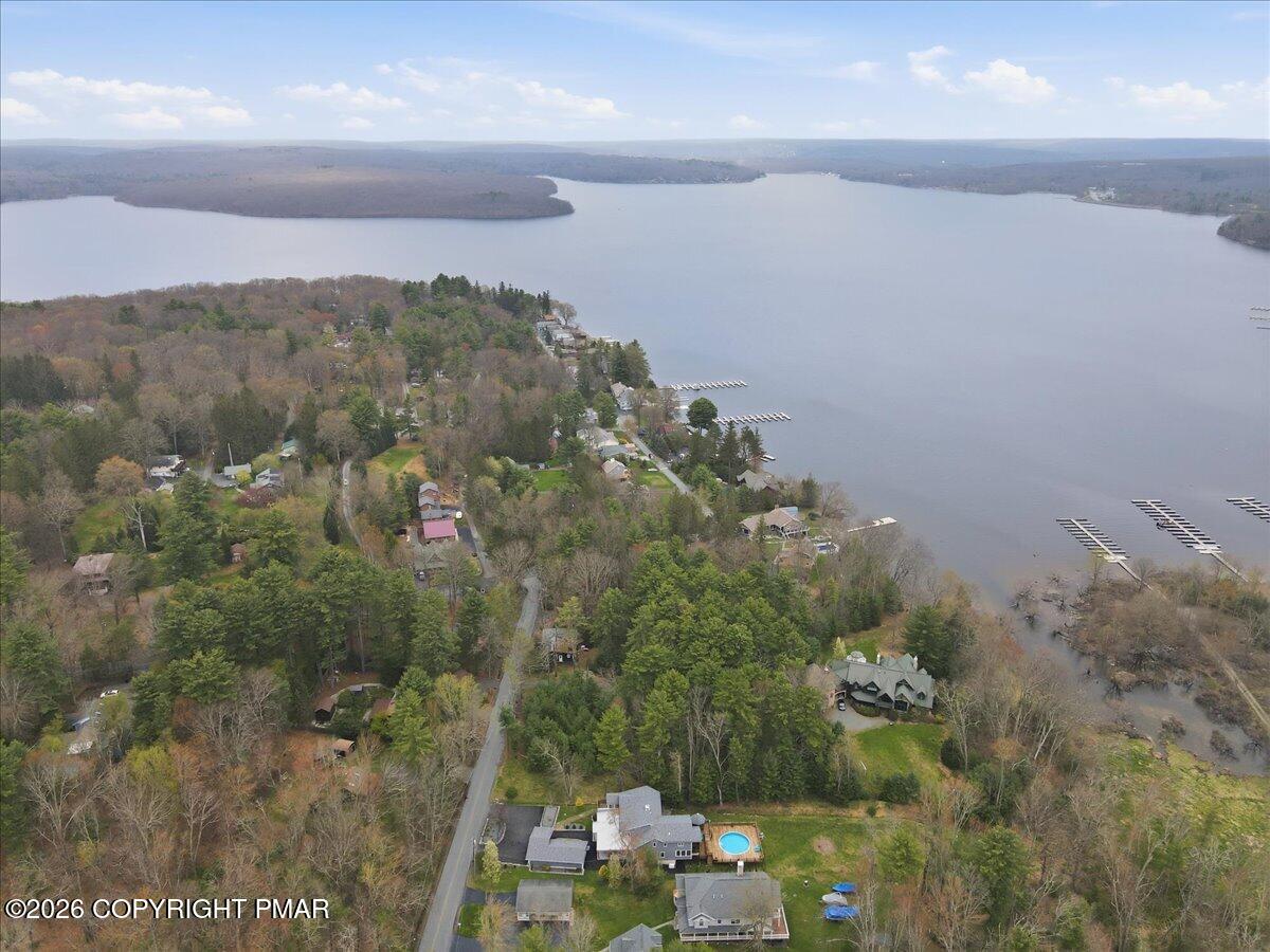 111 Spinnler Point Road Tafton, PA 18464 - Photo 20 of 148 146-131_dji_fly_20260422_134950_456_1776