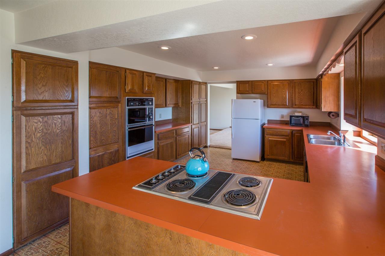 7620 North Cedar Road Spokane, WA 99208 - Photo 7 of 18 Gallery Image 7