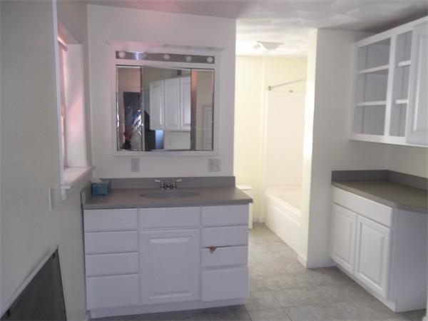 27 Intervale Road Salem, MA 01970 - Photo 13 of 30 Gallery Image 13
