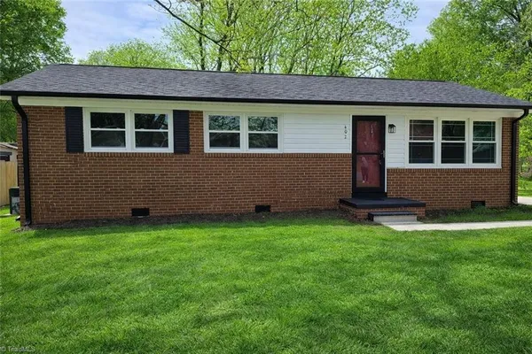 $245,000 | 402 Doggett Drive, Graham, NC 27253