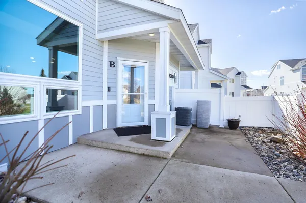 $310,000 | 4390 46th Avenue South, Unit B, Fargo, ND 58104