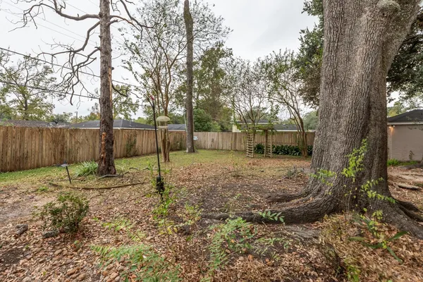 $275,000 | 2465 Gladys Street, Beaumont, TX 77702