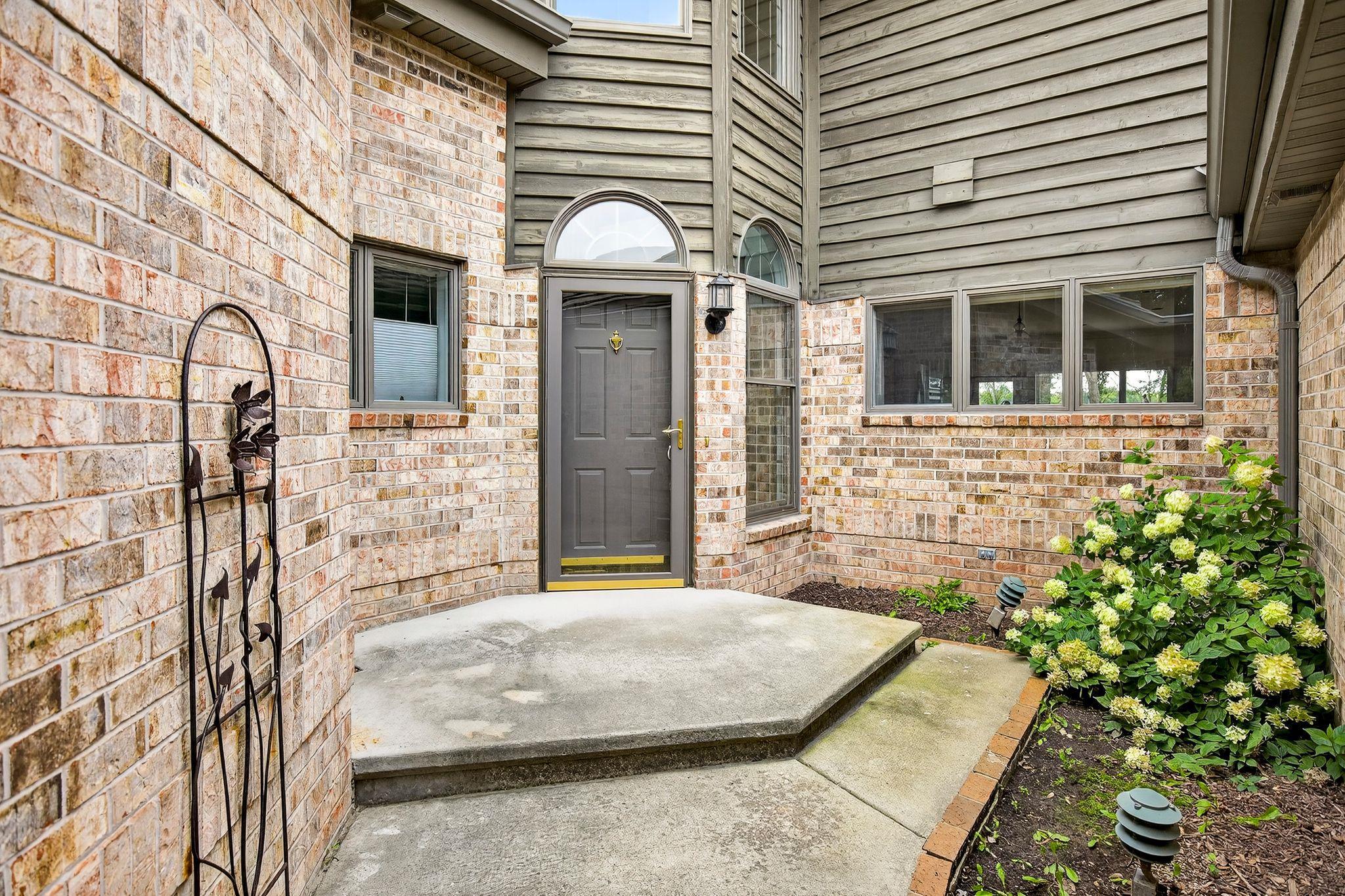 2905 Fox Run Appleton, WI 54914 - Photo 3 of 52