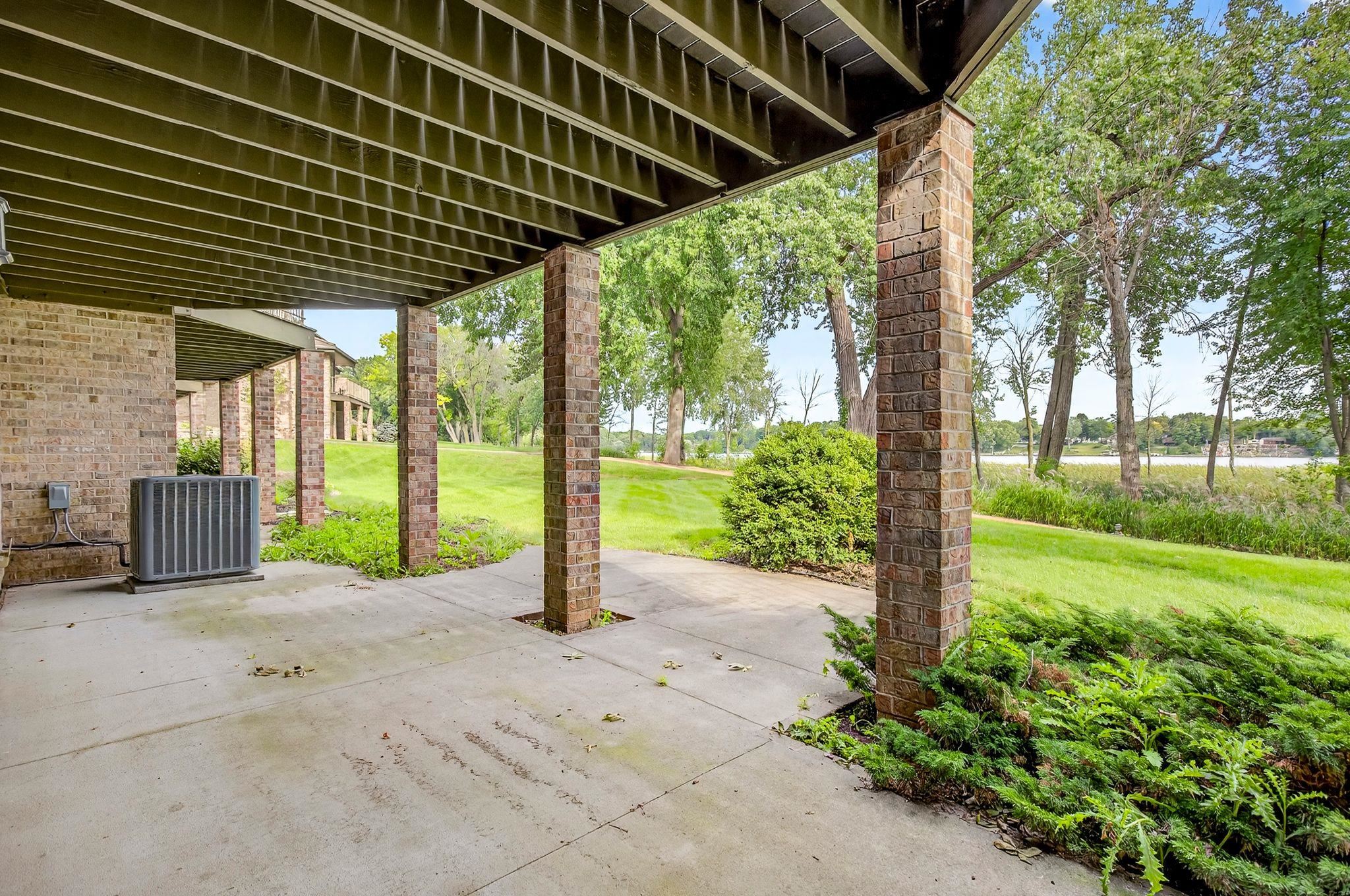 2905 Fox Run Appleton, WI 54914 - Photo 39 of 52