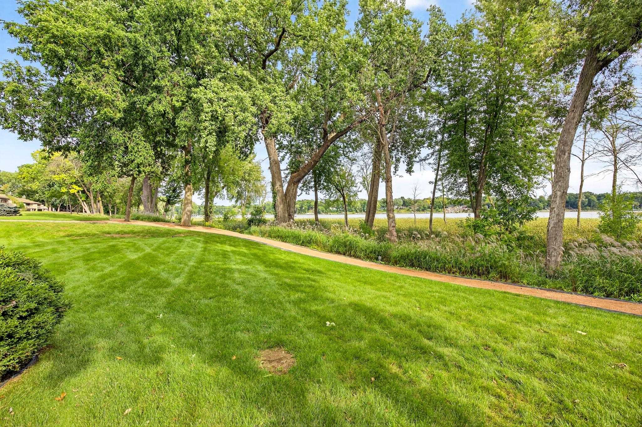 2905 Fox Run Appleton, WI 54914 - Photo 41 of 52