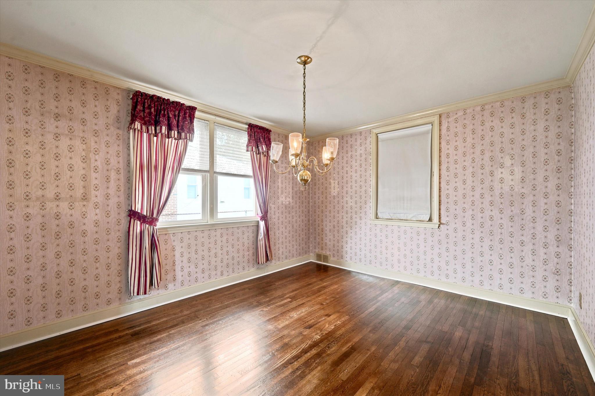 141 Flintlock Road Drexel Hill, PA 19026 - Photo 8 of 34