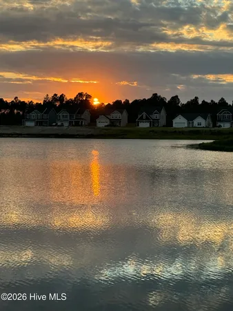 $2,600 | 110 Sea Breeze Court, Holly Ridge, NC 28445