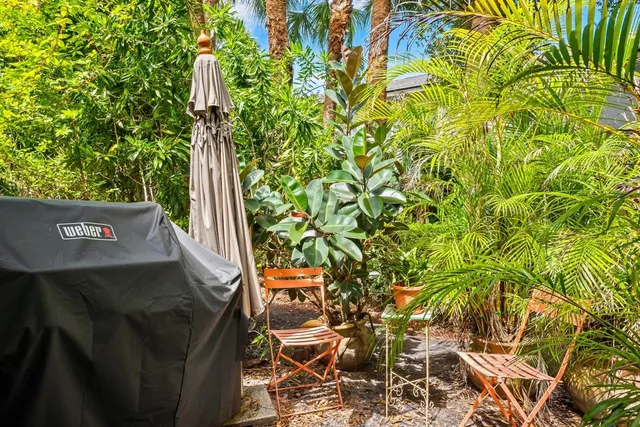 $320,000 | 3320 Confetti Lane, Unit 3320, Margate, FL 33063