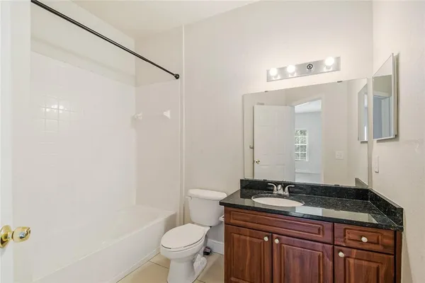 $1,850 | 3611 Conroy Road, Unit 835, Orlando, FL 32839