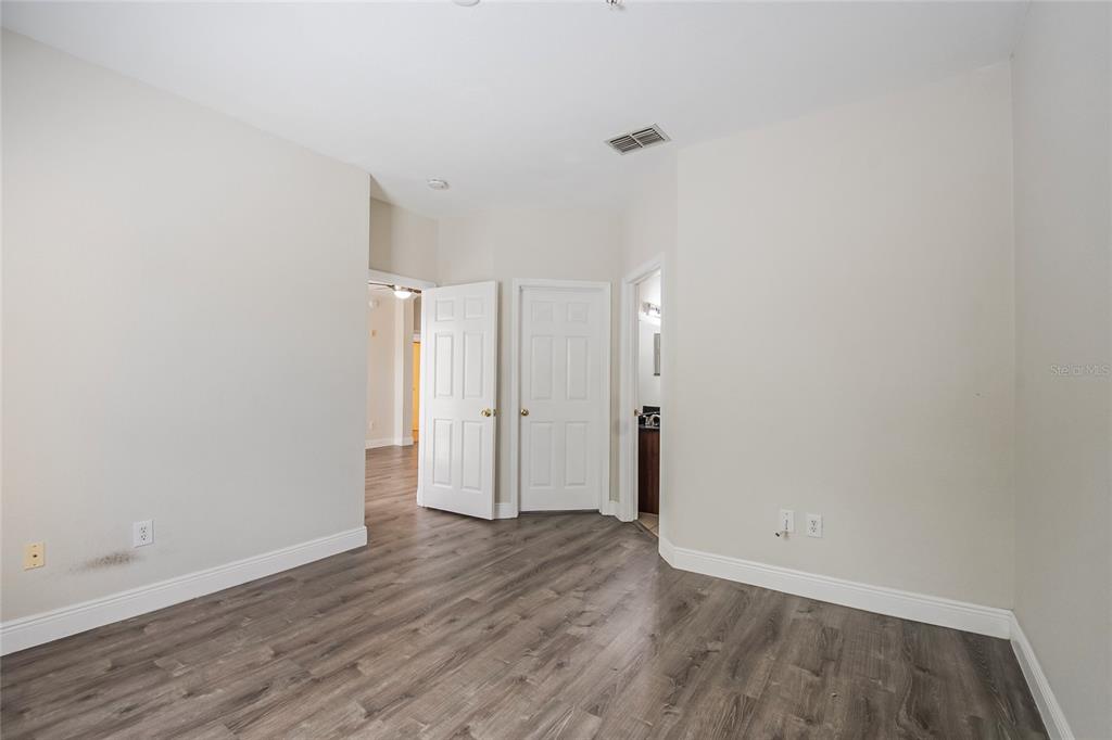 3611 Conroy Road, Unit 835 Orlando, FL 32839 - Photo 19 of 37