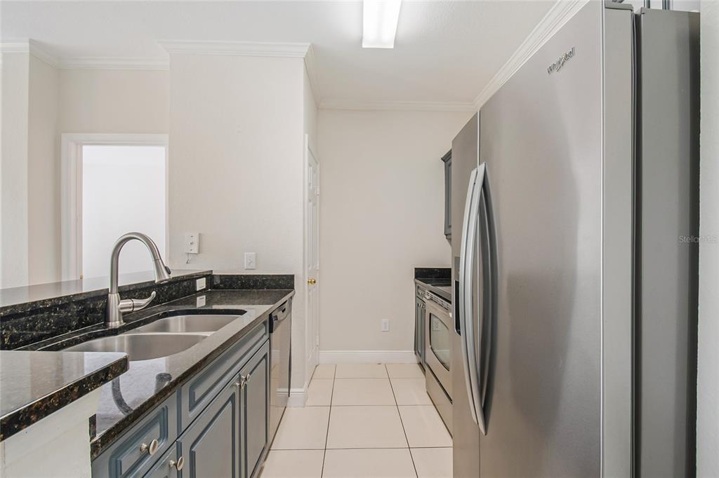 3611 Conroy Road, Unit 835 Orlando, FL 32839 - Photo 10 of 37