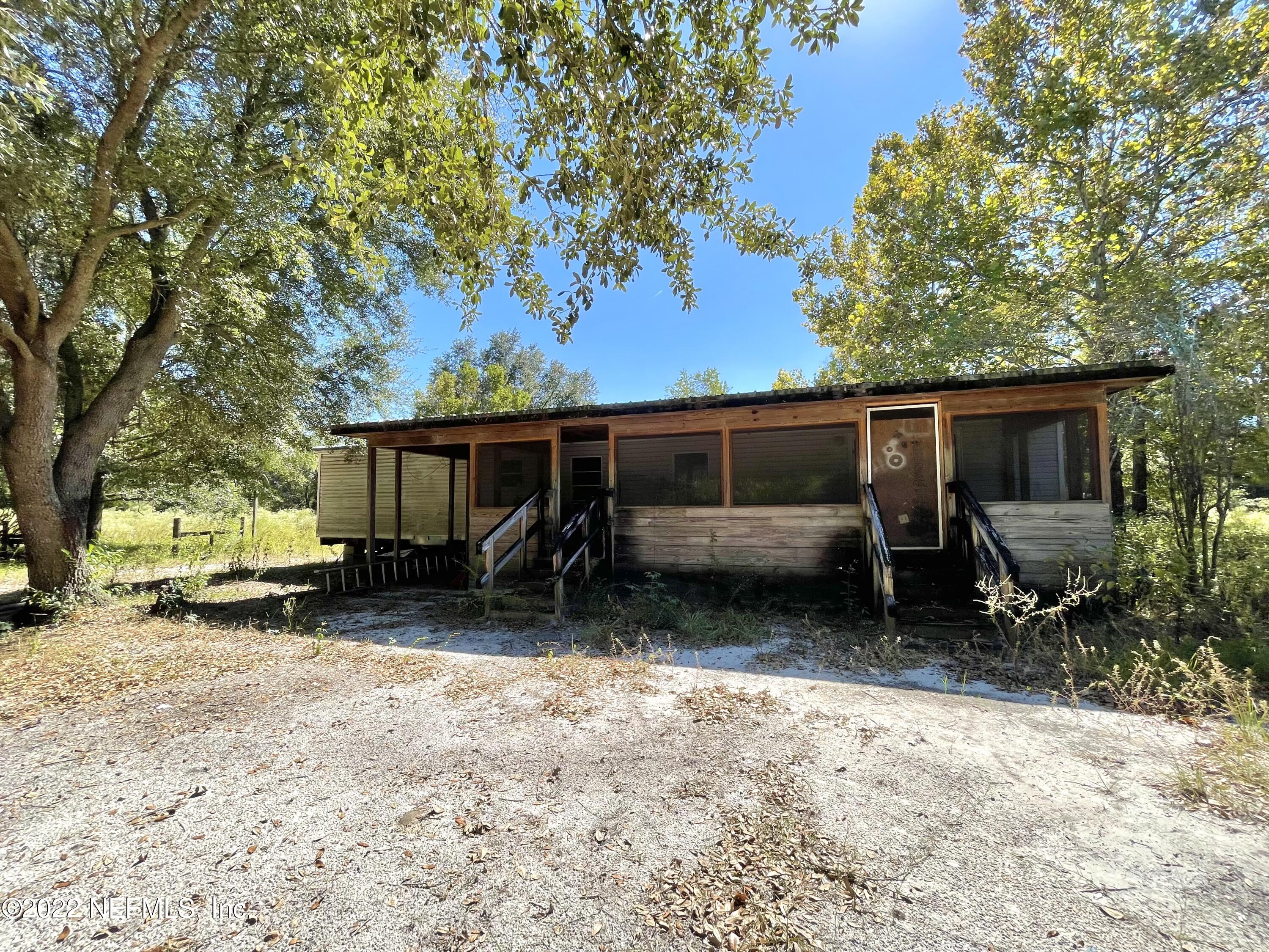11076 219th Road Live Oak, FL 32060 - Photo 1 of 9 Front