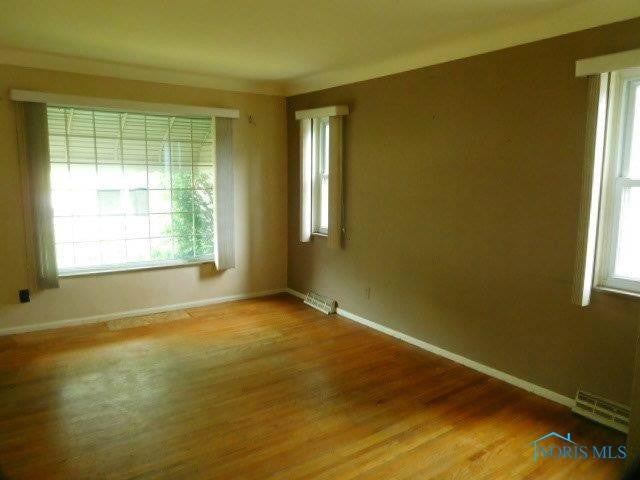 3220 Cherokee Road Toledo, OH 43613 - Photo 5 of 12 Gallery Image 5