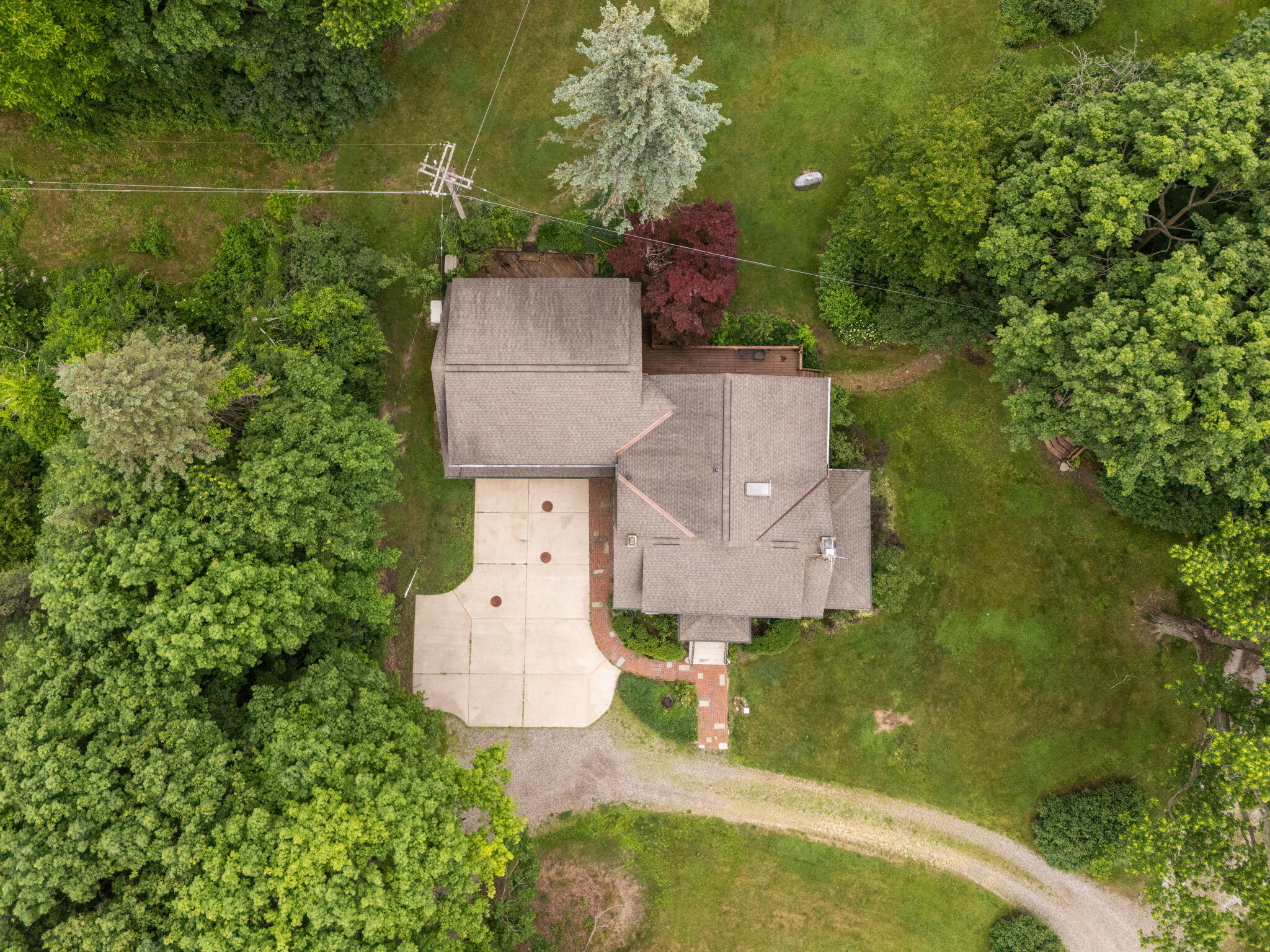 3080 Whitmore Lake Road Ann Arbor, MI 48105 - Photo 10 of 82 9-web-or-mls-DJI_20260617121228_0128_D