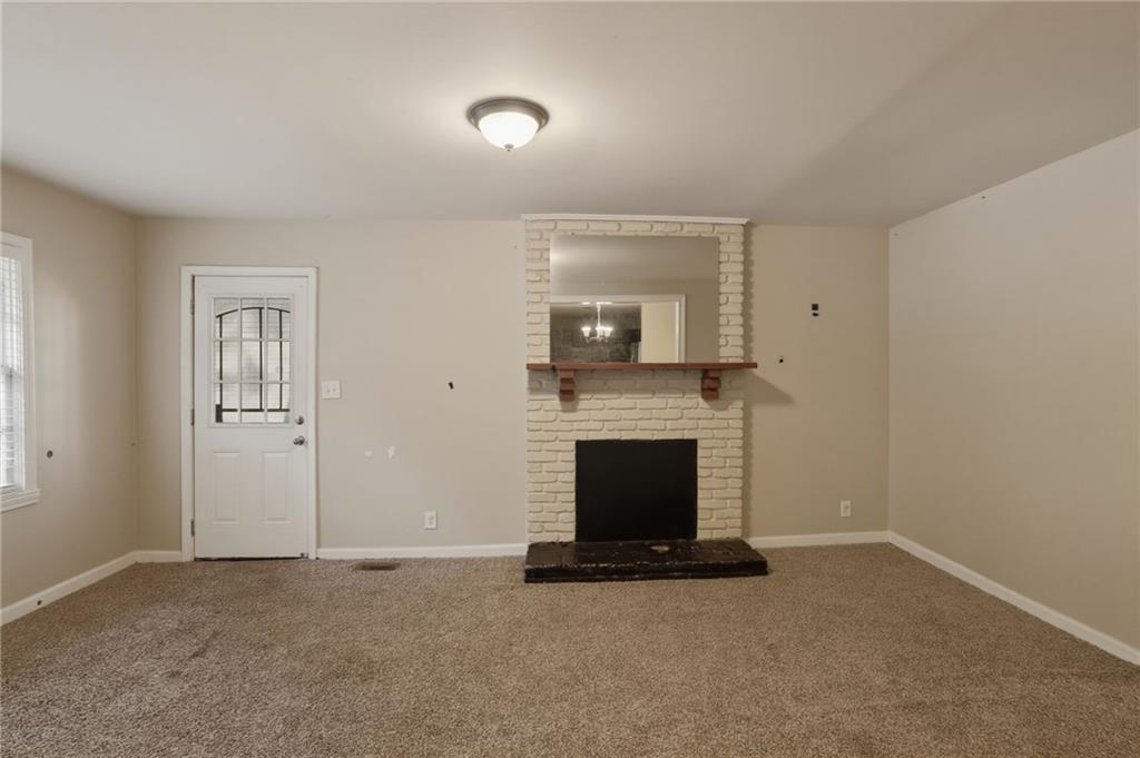 2747 Claire Terrace Decatur, GA 30032 - Photo 11 of 37