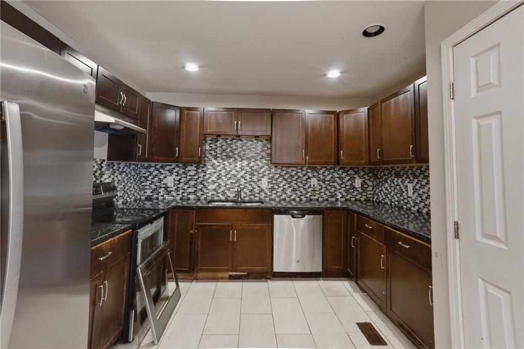 2747 Claire Terrace Decatur, GA 30032 - Photo 16 of 37