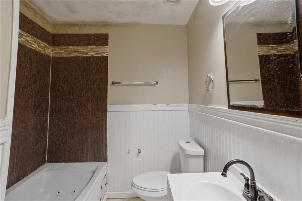2747 Claire Terrace Decatur, GA 30032 - Photo 30 of 37