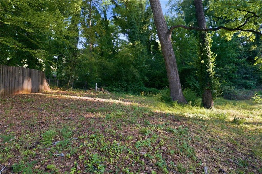 2747 Claire Terrace Decatur, GA 30032 - Photo 33 of 37